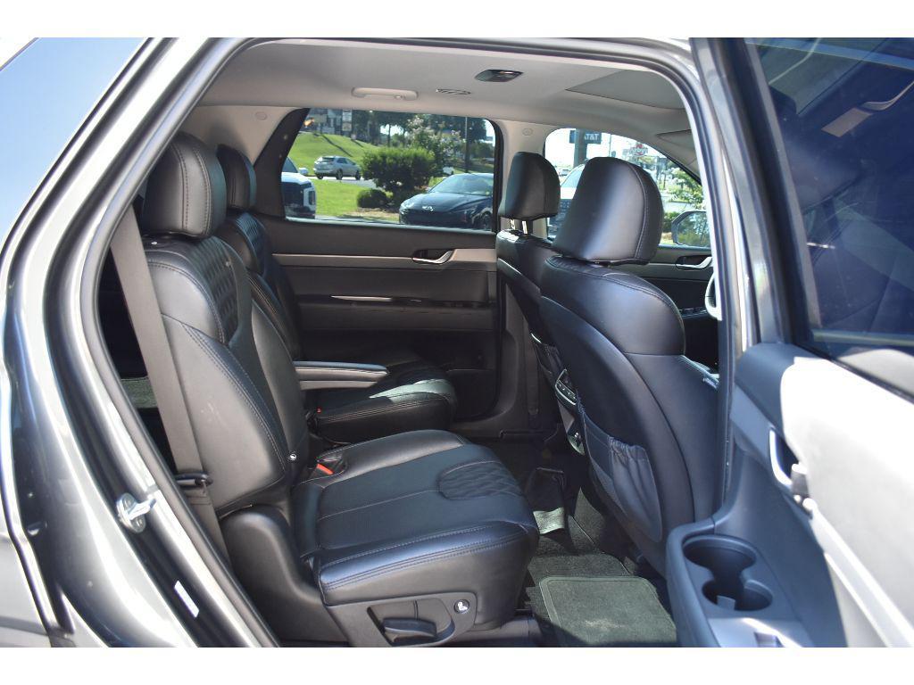 used 2022 Hyundai Palisade car, priced at $27,500