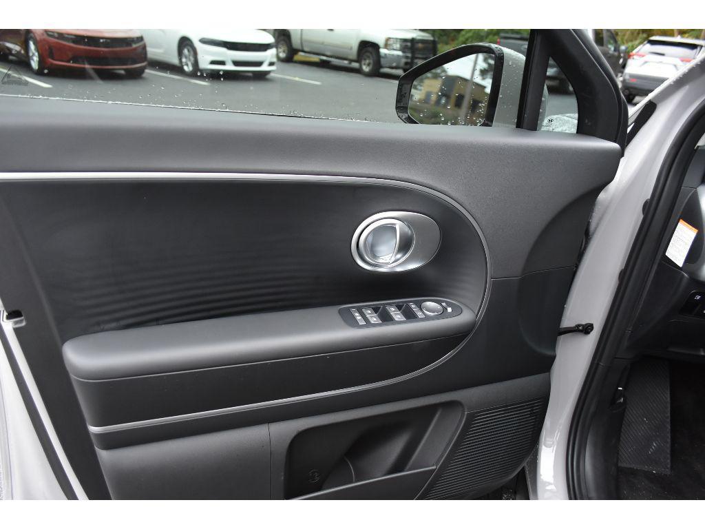 new 2026 Hyundai IONIQ 9 car, priced at $65,945