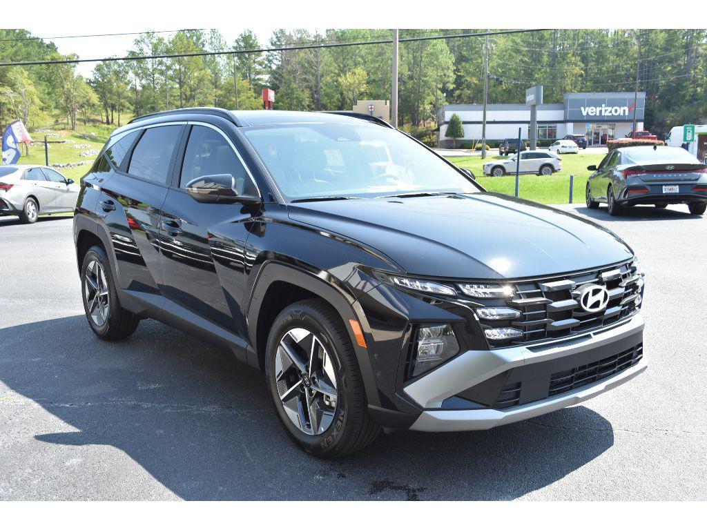 new 2025 Hyundai TUCSON Hybrid car, priced at $37,723