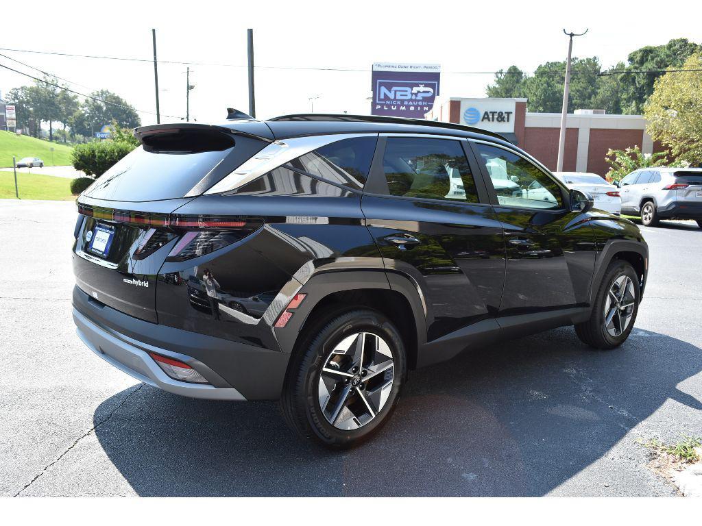 new 2025 Hyundai TUCSON Hybrid car, priced at $37,723