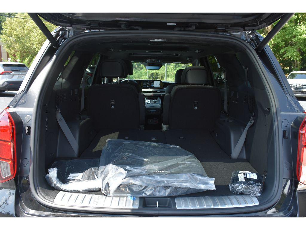 new 2025 Hyundai Palisade car, priced at $54,198