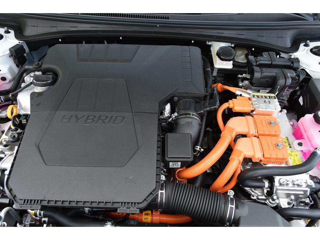 new 2025 Hyundai ELANTRA HEV car, priced at $32,115