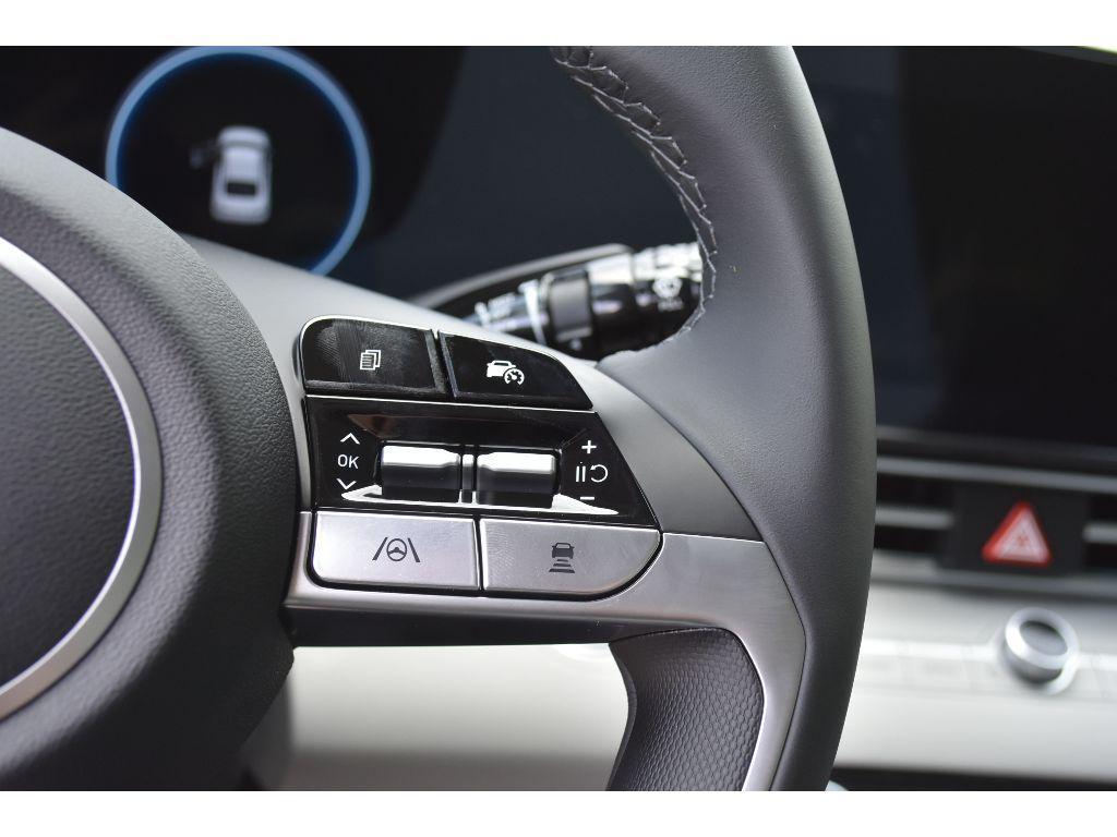 new 2025 Hyundai ELANTRA HEV car, priced at $32,115