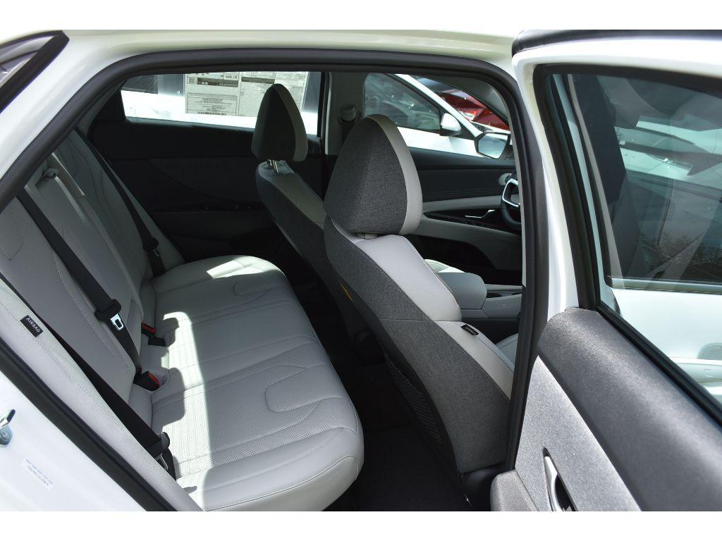 new 2025 Hyundai ELANTRA HEV car, priced at $32,115