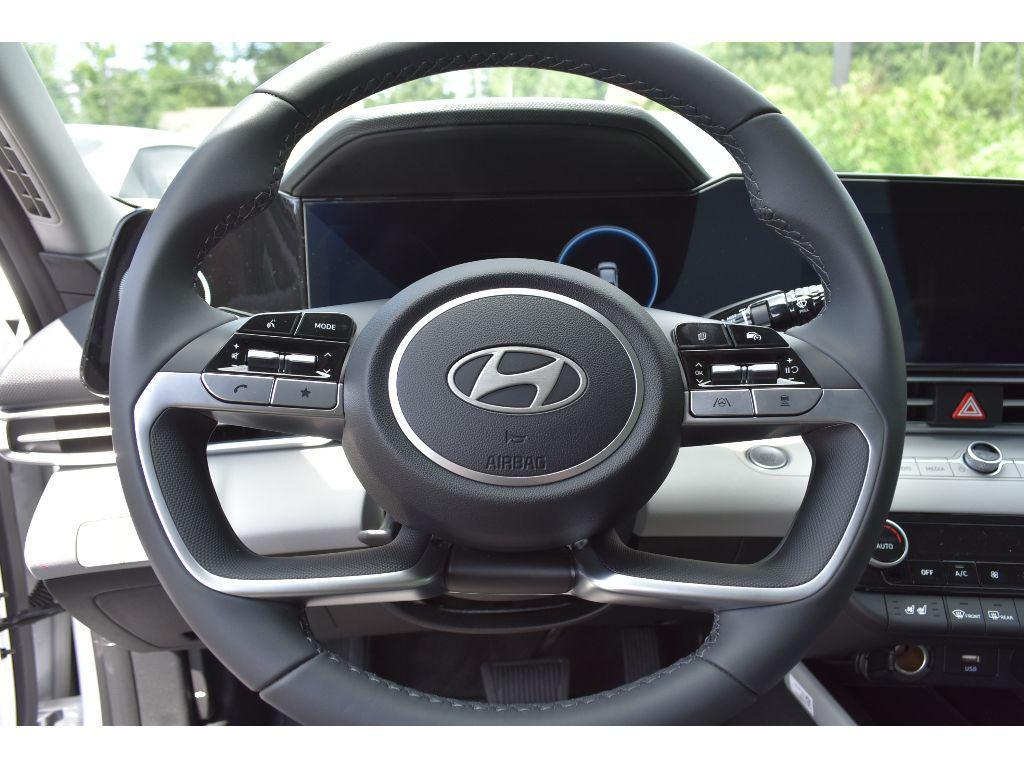 new 2025 Hyundai ELANTRA HEV car, priced at $32,115