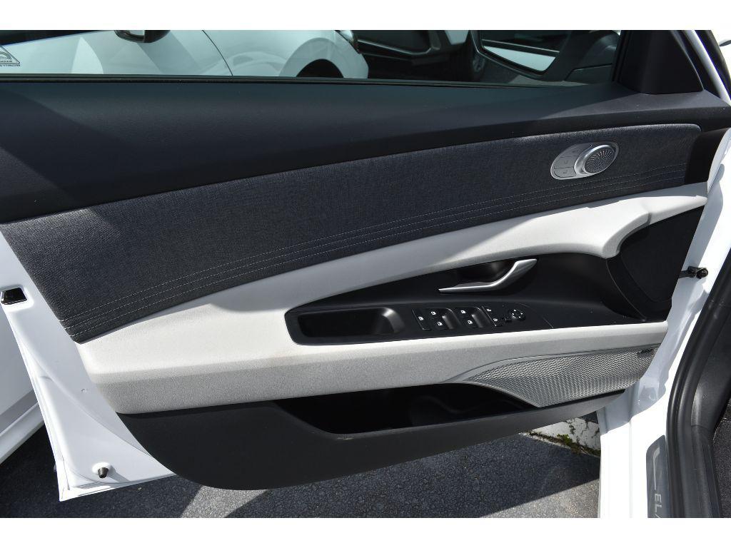 new 2025 Hyundai ELANTRA HEV car, priced at $32,115