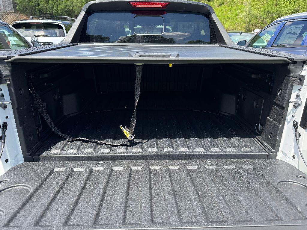 new 2025 Hyundai SANTA CRUZ car, priced at $43,451