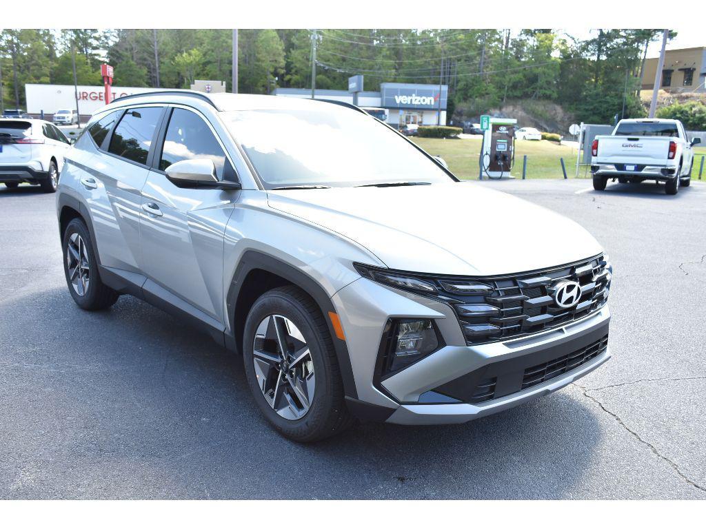 new 2025 Hyundai Tucson car, priced at $32,040
