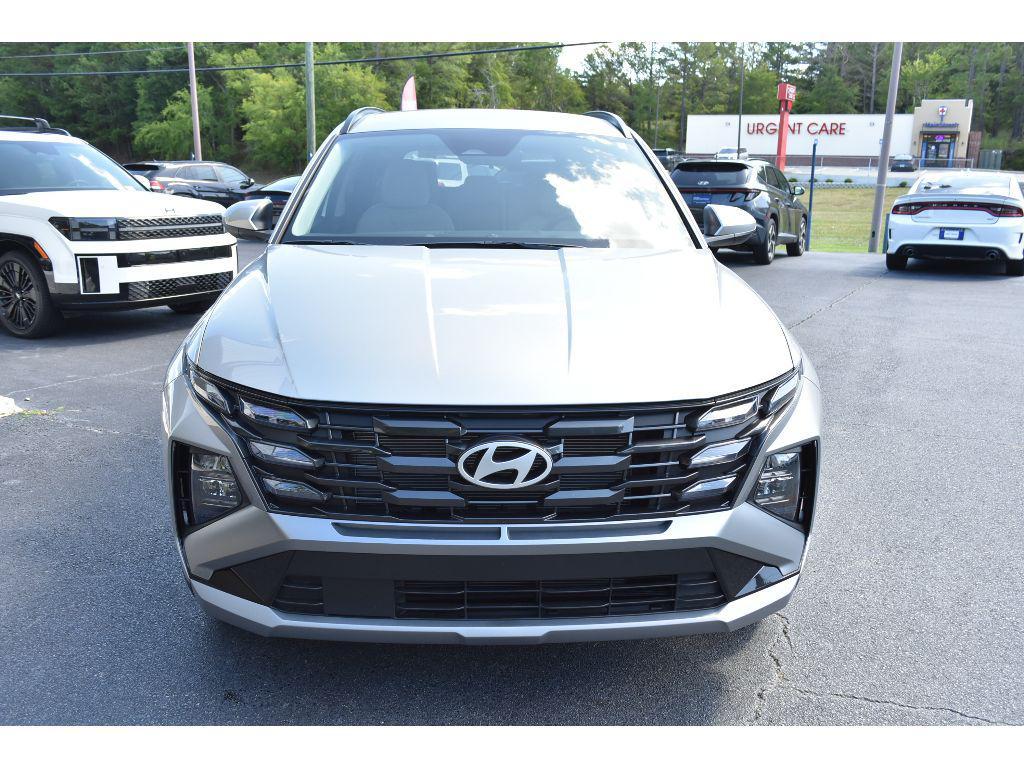new 2025 Hyundai Tucson car, priced at $32,040