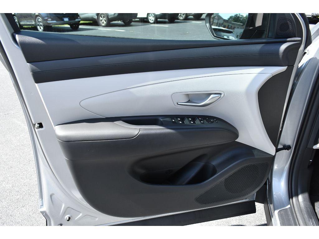 new 2025 Hyundai Tucson car, priced at $32,040