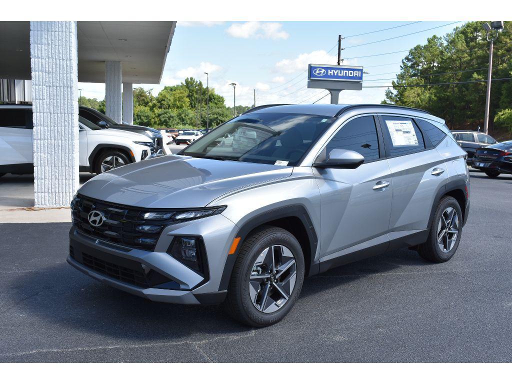 new 2025 Hyundai Tucson car, priced at $32,040