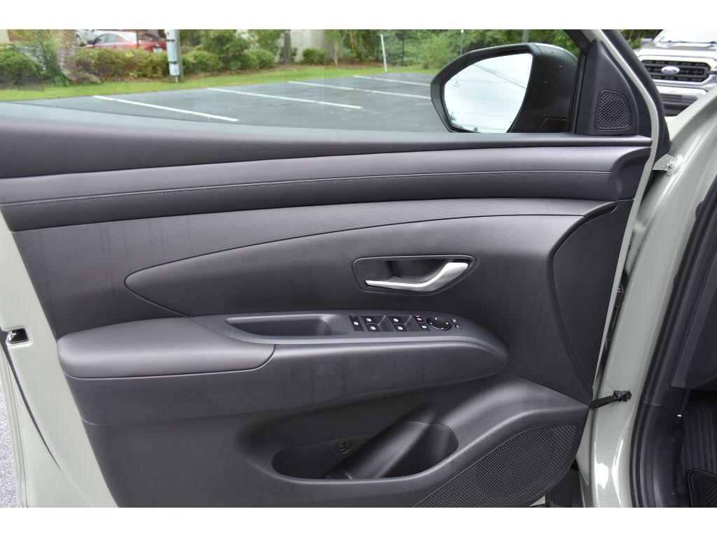 new 2025 Hyundai SANTA CRUZ car, priced at $31,981