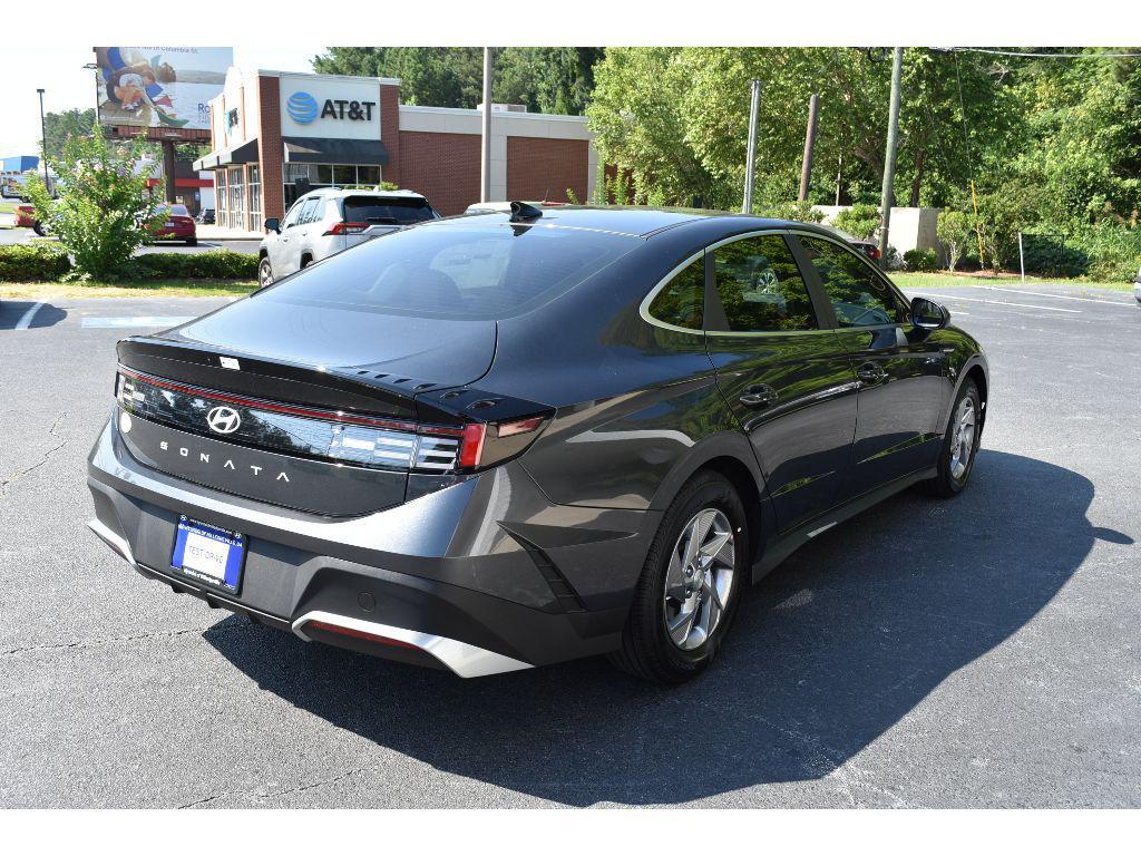 new 2025 Hyundai Sonata car, priced at $27,661