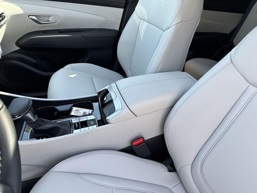 new 2025 Hyundai Tucson car, priced at $33,805