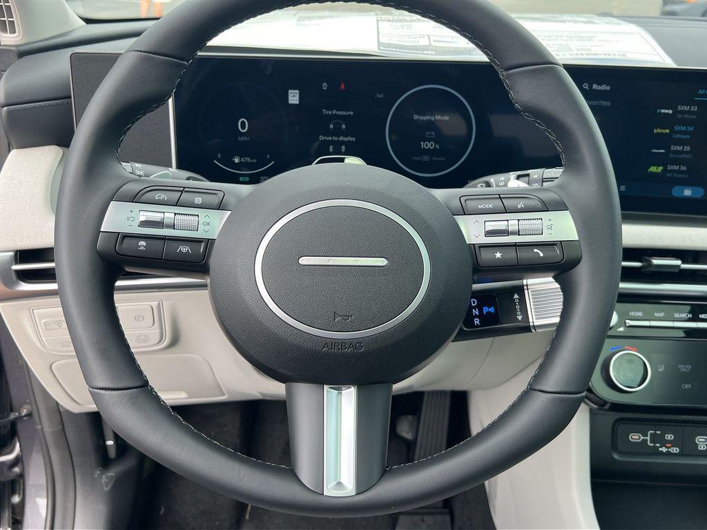 new 2025 Hyundai TUCSON Hybrid car, priced at $32,995