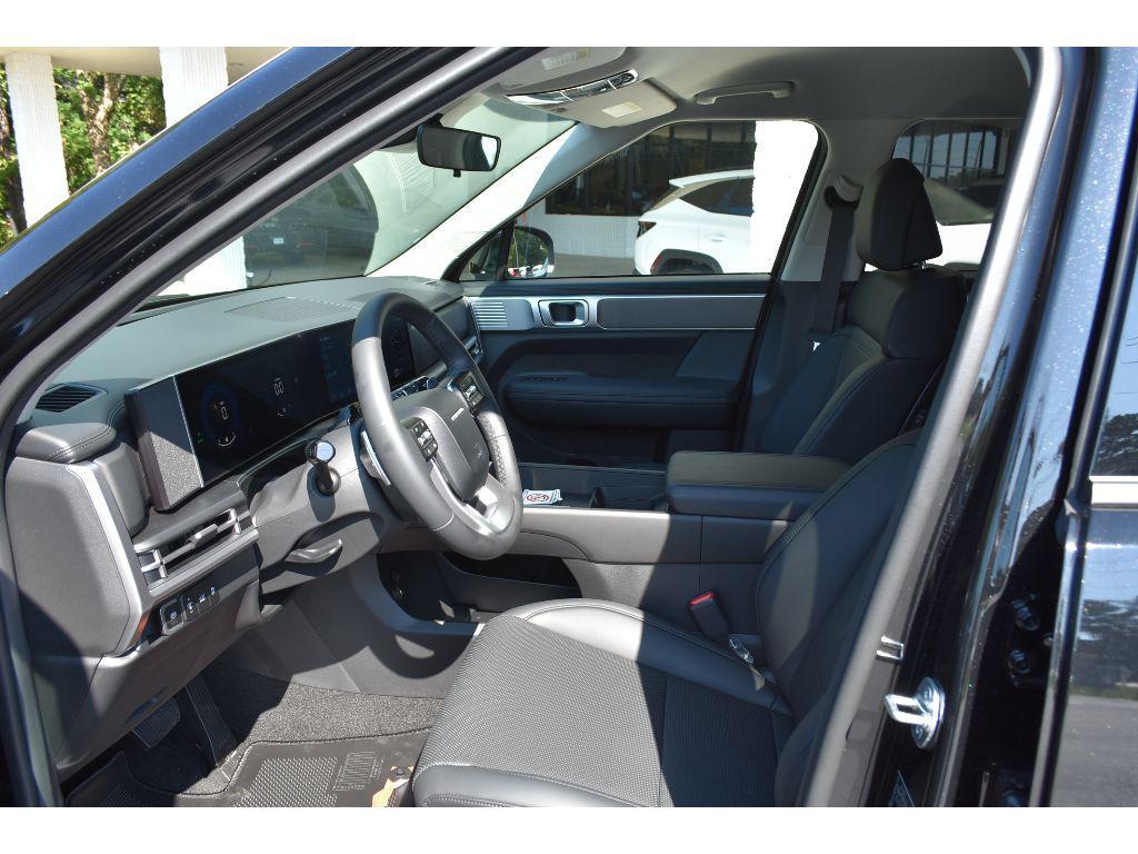 new 2025 Hyundai Santa Fe car, priced at $38,916