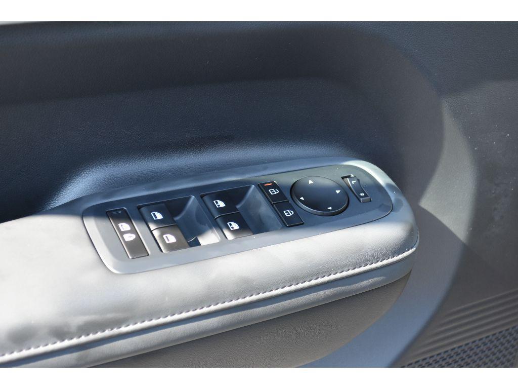 new 2025 Hyundai Santa Fe car, priced at $38,916