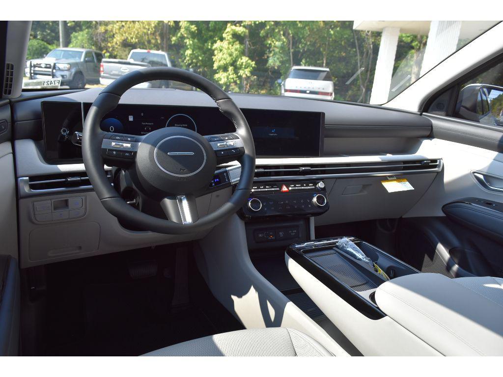 new 2025 Hyundai TUCSON Hybrid car, priced at $42,762