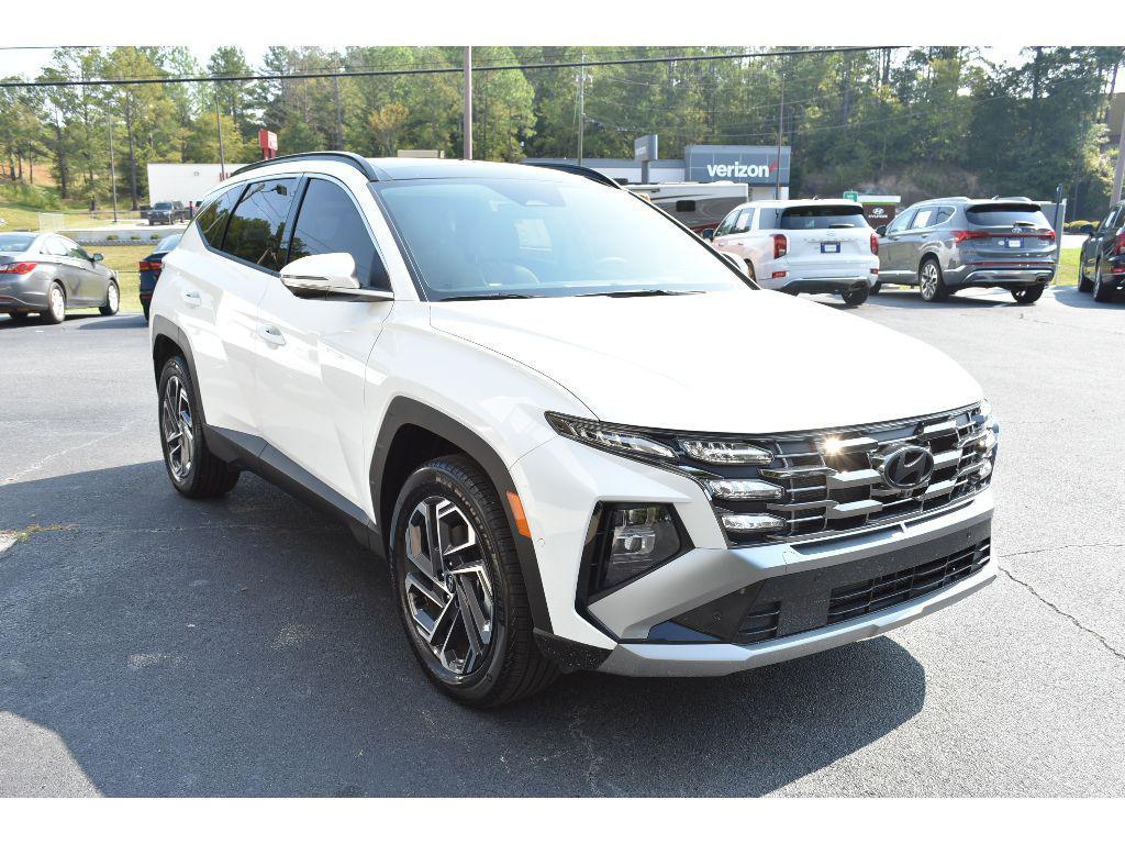 new 2025 Hyundai TUCSON Hybrid car, priced at $42,762