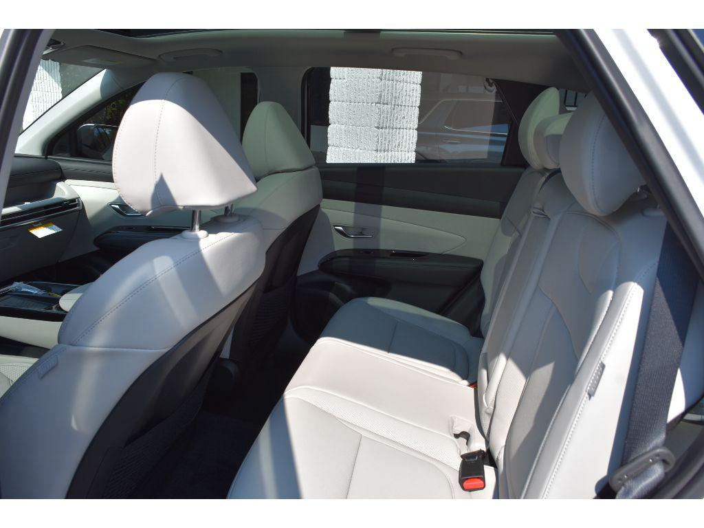 new 2025 Hyundai TUCSON Hybrid car, priced at $42,762