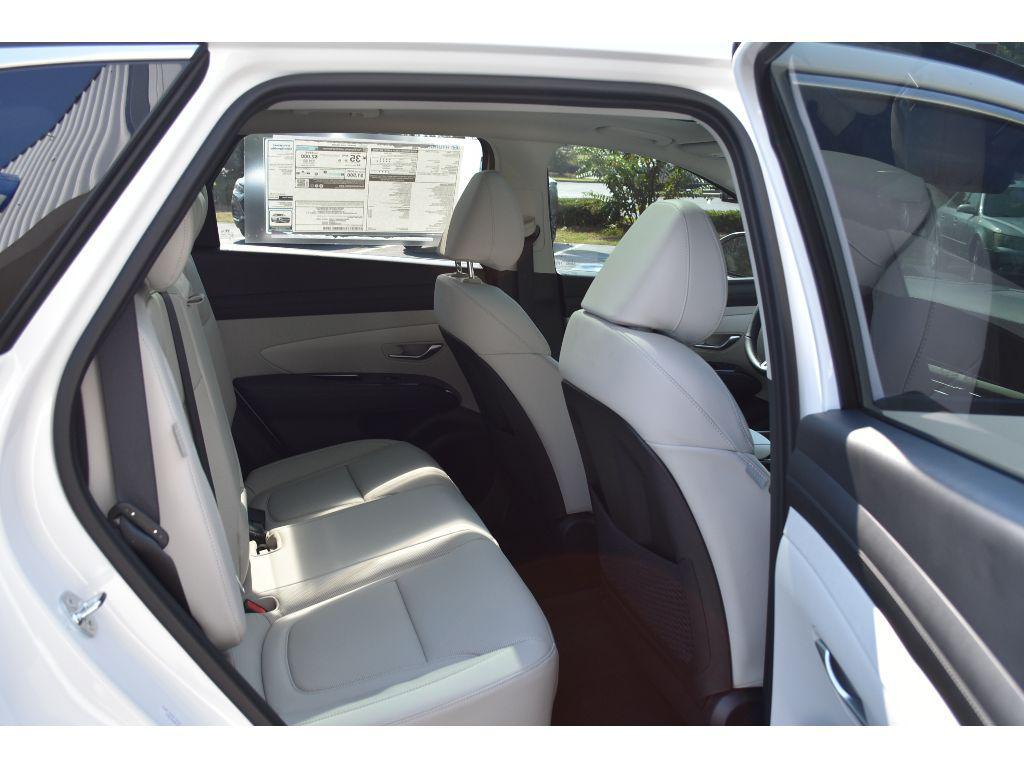 new 2025 Hyundai TUCSON Hybrid car, priced at $42,762