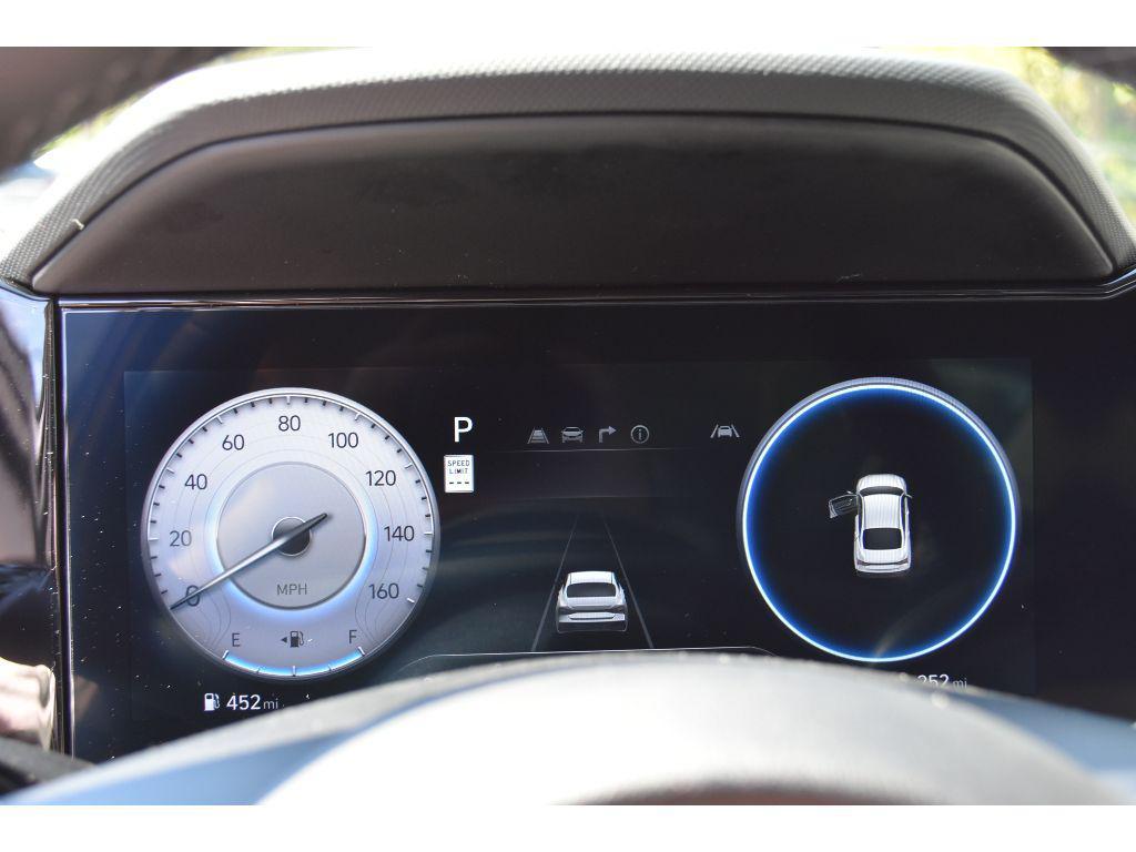 new 2025 Hyundai Elantra car, priced at $25,468