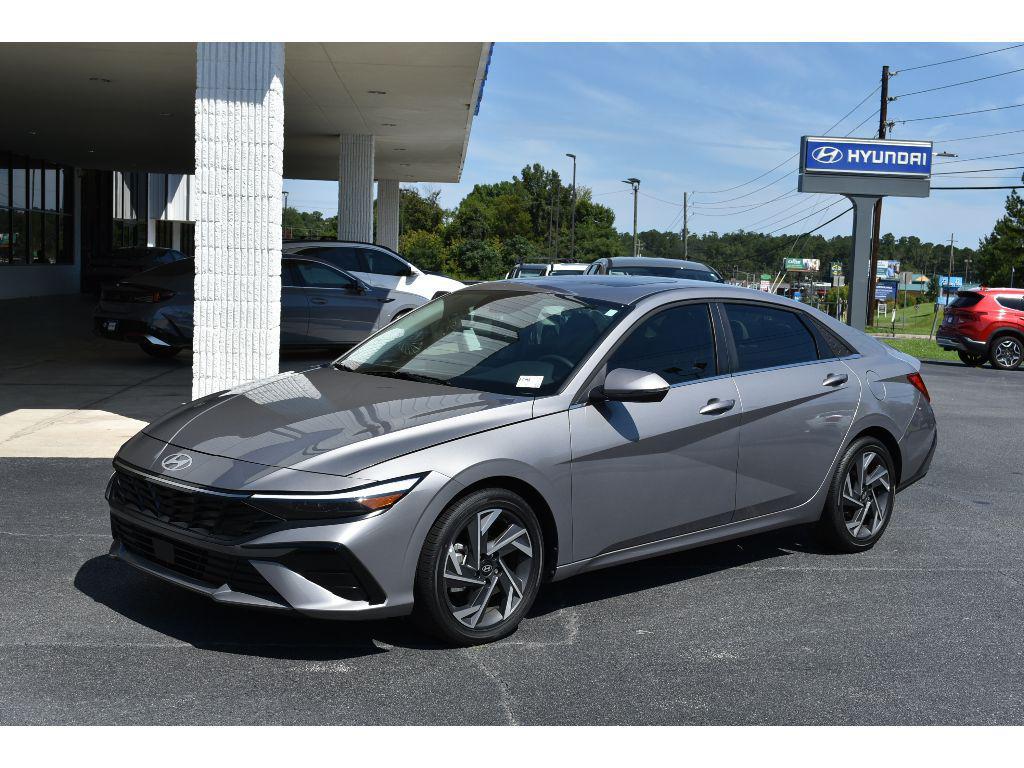 new 2025 Hyundai Elantra car, priced at $25,468