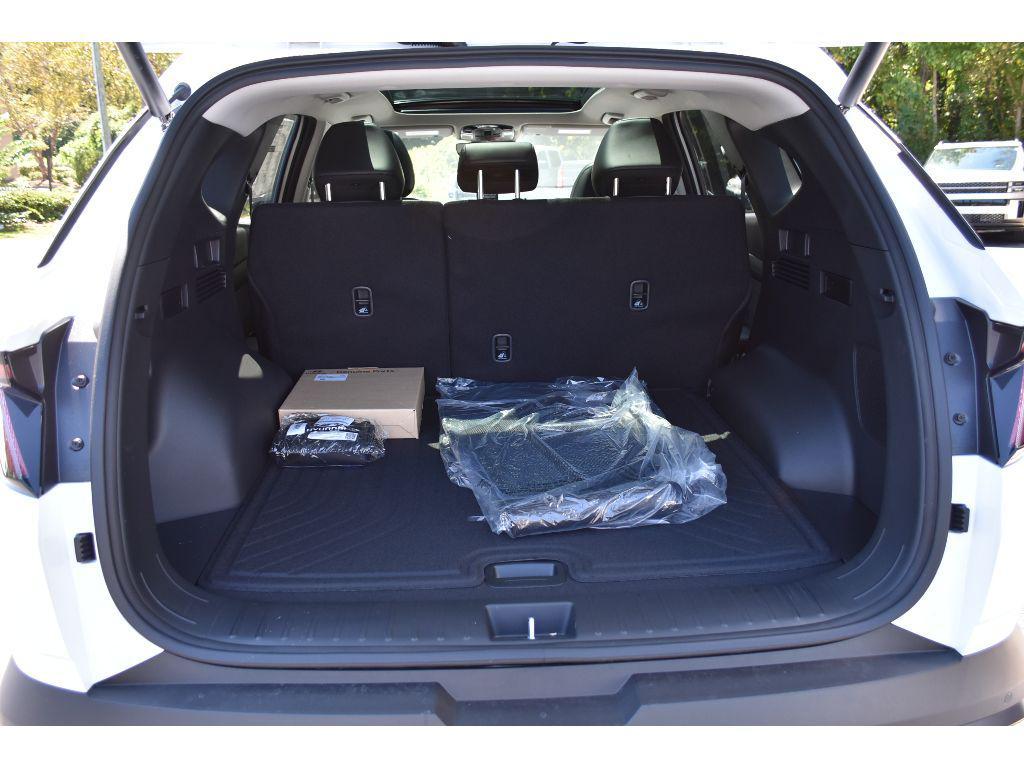 new 2025 Hyundai TUCSON Hybrid car, priced at $42,732