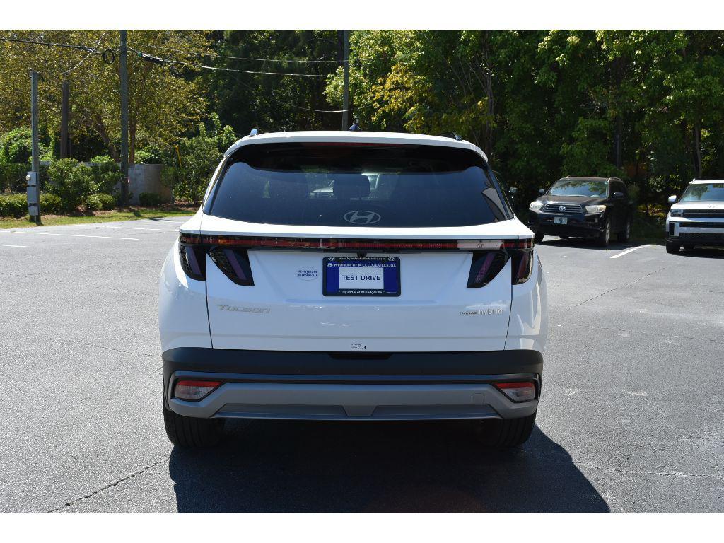 new 2025 Hyundai TUCSON Hybrid car, priced at $42,732