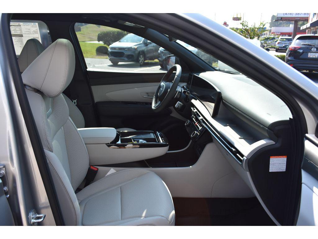 new 2025 Hyundai TUCSON Hybrid car, priced at $42,288