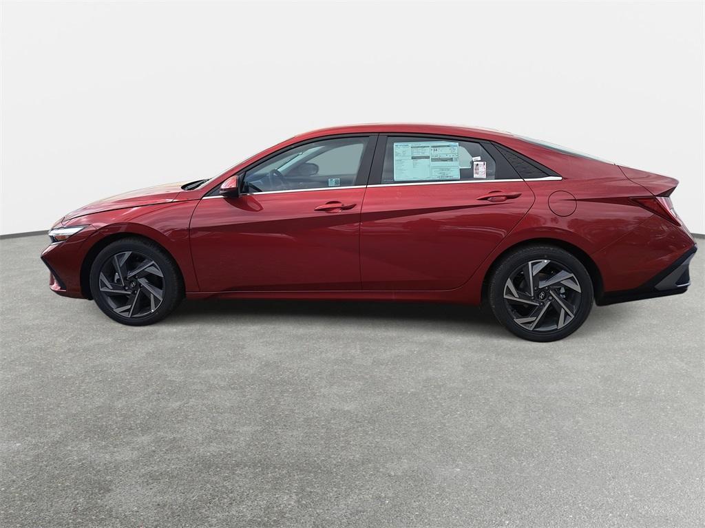 new 2024 Hyundai Elantra car, priced at $24,877