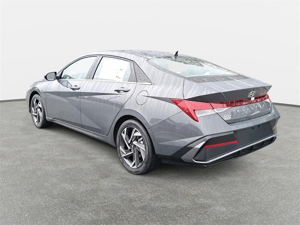 new 2024 Hyundai Elantra car, priced at $24,868