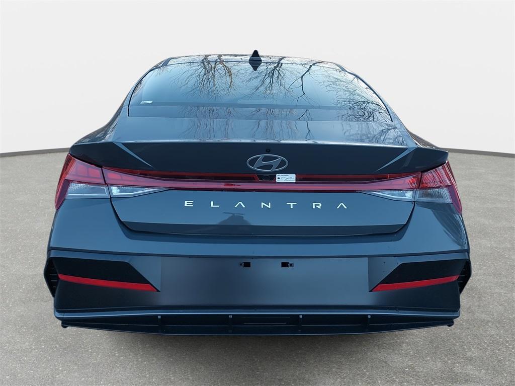 new 2024 Hyundai Elantra car, priced at $24,661