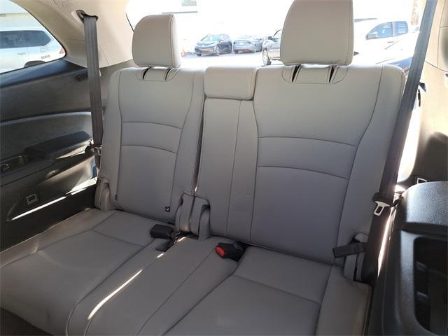 used 2021 Honda Pilot car, priced at $27,995