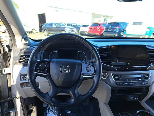 used 2021 Honda Pilot car, priced at $27,995