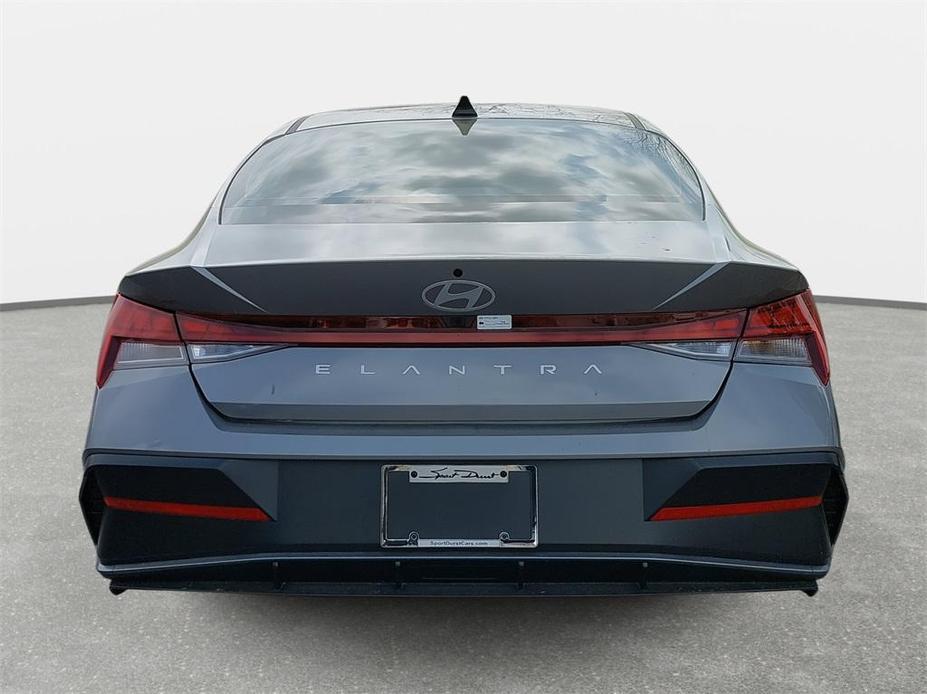 new 2024 Hyundai Elantra car, priced at $23,877