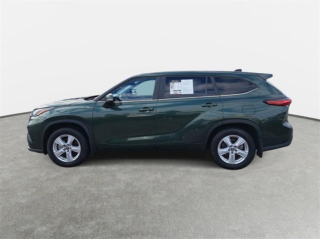 used 2023 Toyota Highlander car, priced at $38,745