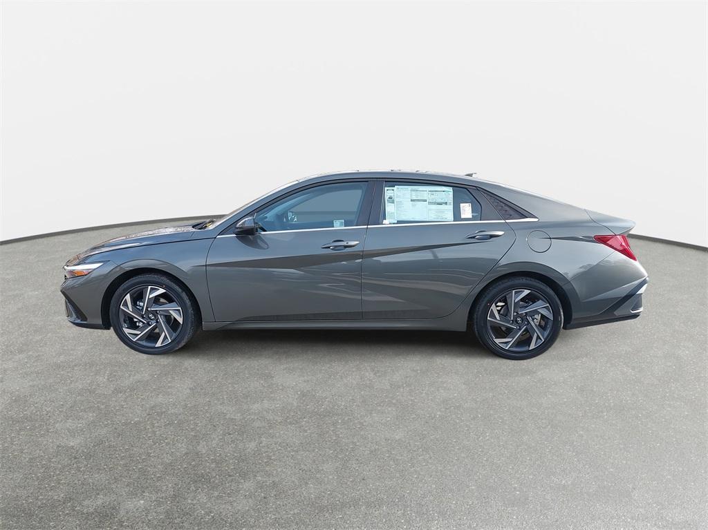 new 2025 Hyundai Elantra car, priced at $26,452