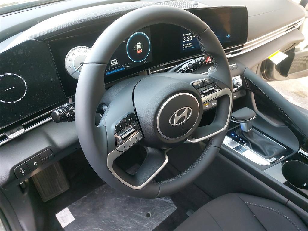 new 2025 Hyundai Elantra car, priced at $26,452