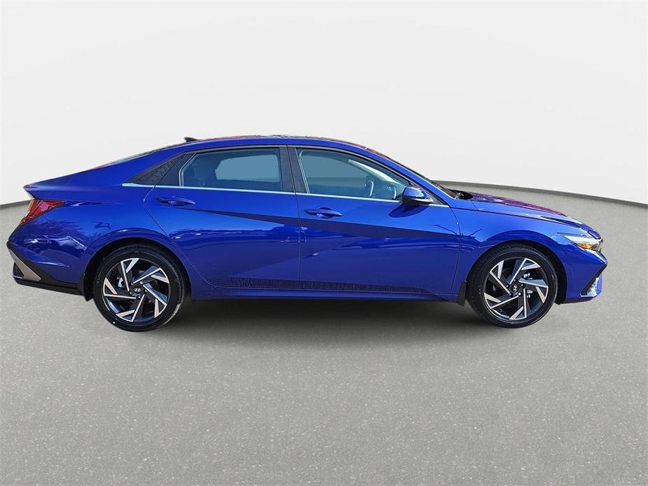 new 2025 Hyundai Elantra car, priced at $25,466