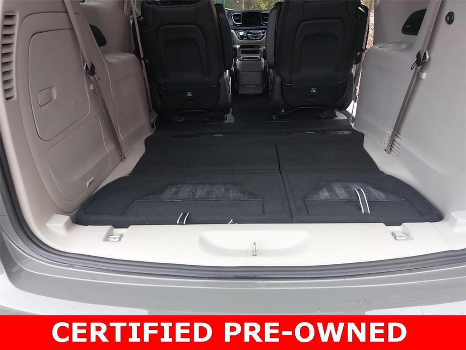 used 2020 Chrysler Pacifica Hybrid car, priced at $26,948