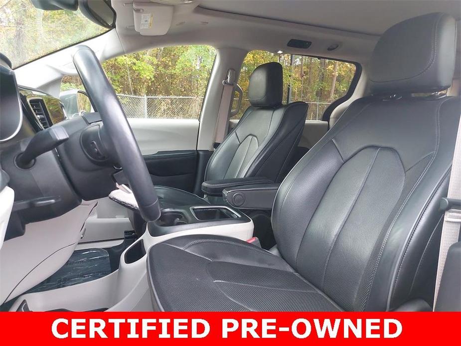 used 2020 Chrysler Pacifica Hybrid car, priced at $26,948