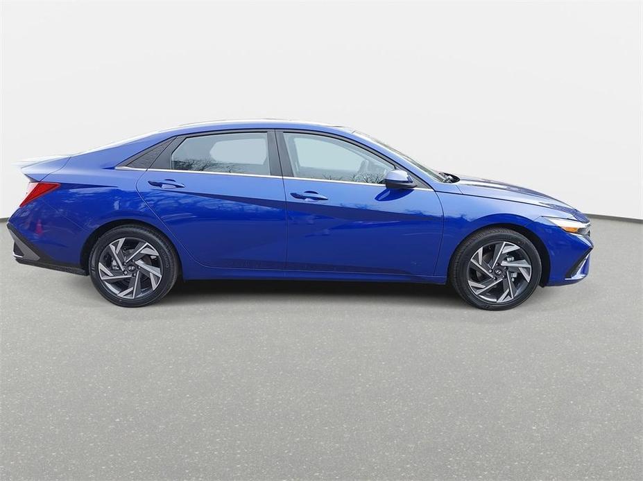 new 2024 Hyundai Elantra car, priced at $23,877