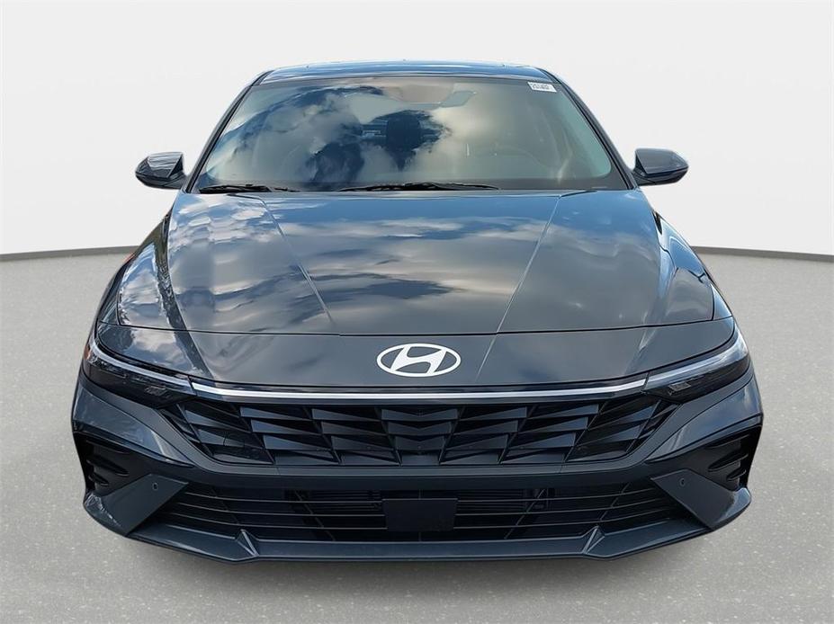 new 2024 Hyundai Elantra HEV car, priced at $26,140