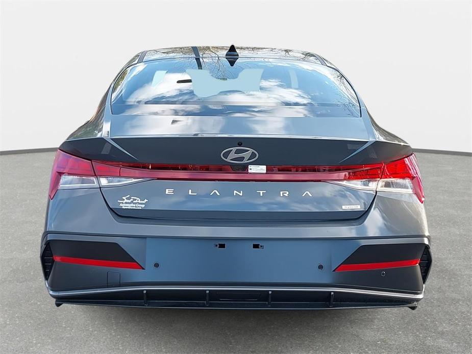 new 2024 Hyundai Elantra HEV car, priced at $26,140