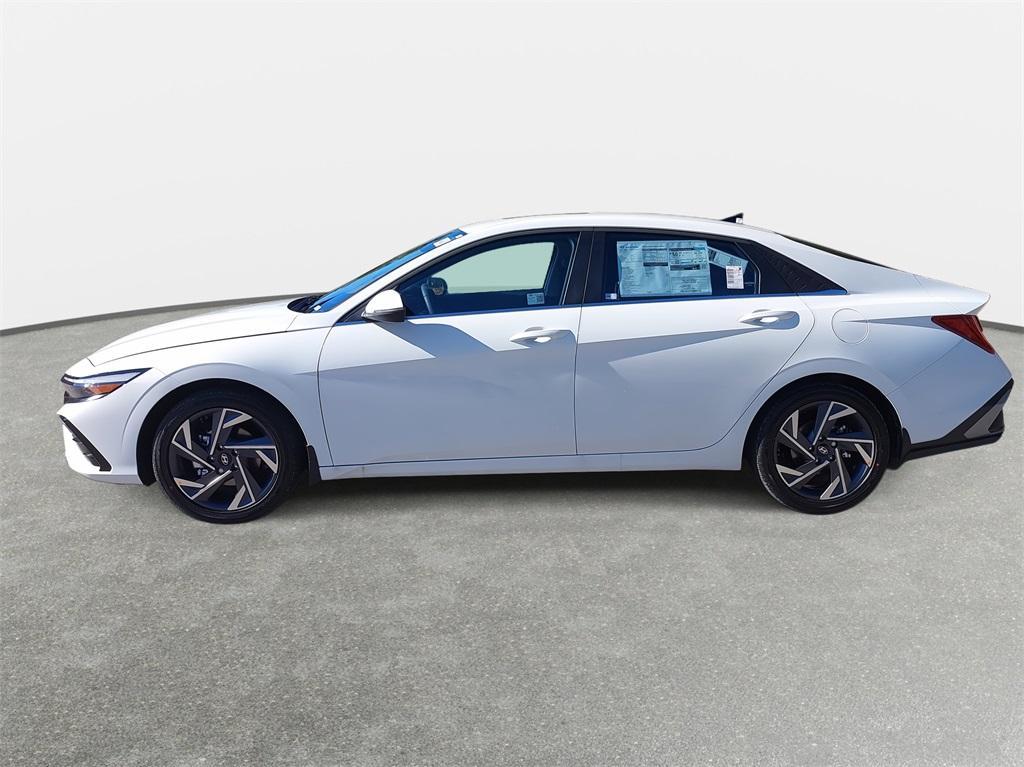 new 2025 Hyundai Elantra HEV car, priced at $30,874