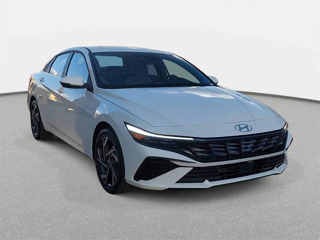 new 2025 Hyundai Elantra HEV car, priced at $30,804