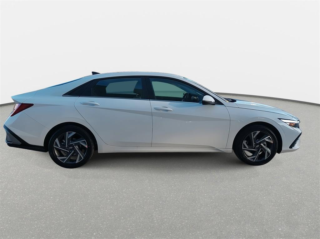 new 2025 Hyundai Elantra HEV car, priced at $30,804