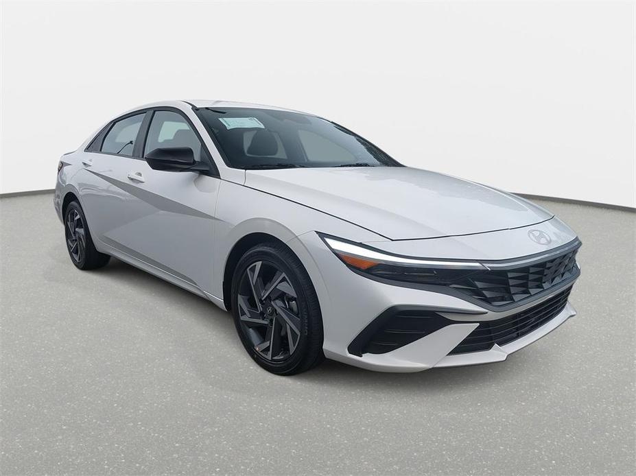 new 2025 Hyundai Elantra car, priced at $23,459