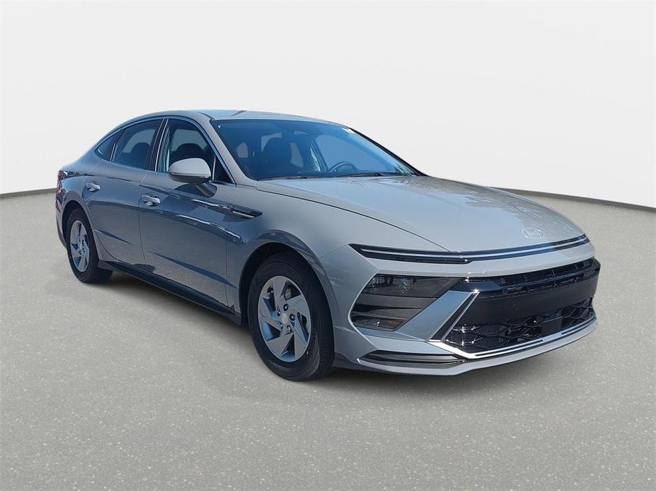 new 2025 Hyundai Sonata car, priced at $26,248